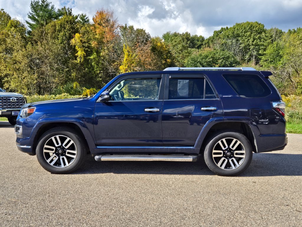 Used 2016 Toyota 4Runner Limited AWD/4WD image 2