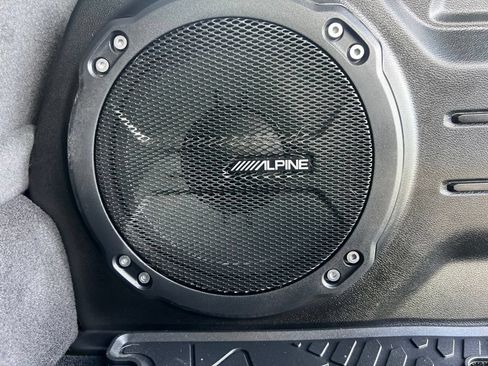 Used 2023 Jeep Wrangler Unlimited Sahara AWD/4WD image 52