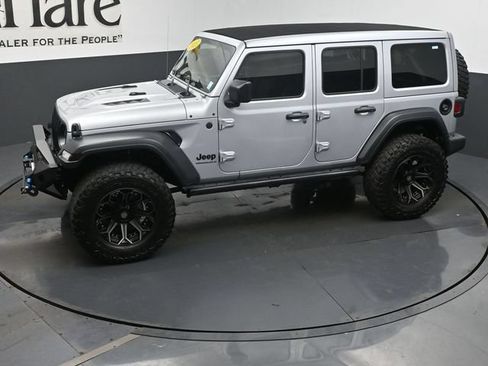 Used 2023 Jeep Wrangler Unlimited Sport w/ Sun And Sound Package AWD/4WD image 83