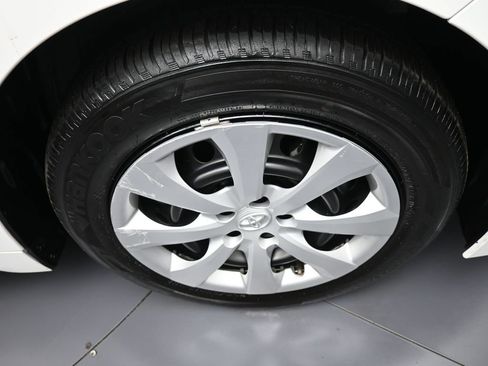 Certified 2025 Toyota Corolla LE image 13