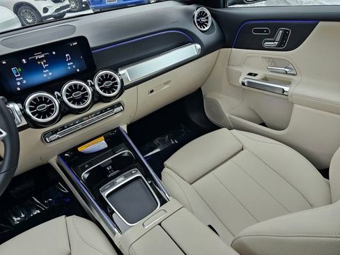 New 2026 Mercedes-Benz GLB 250 4MATIC image 31