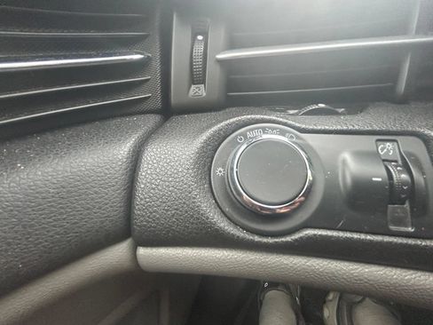 Used 2014 Chevrolet Malibu LS FWD image 23