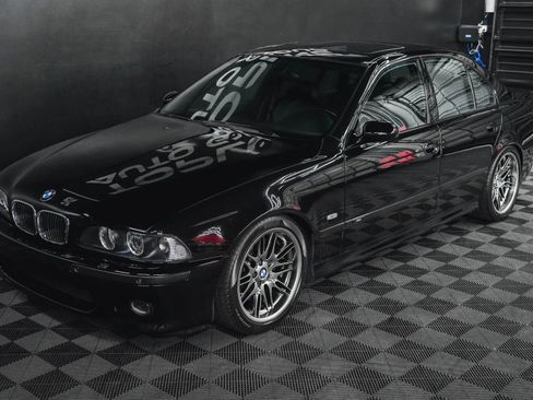 Used 2003 BMW M5 image 27