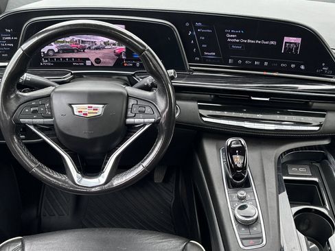 Used 2022 Cadillac Escalade Sport AWD/4WD image 14