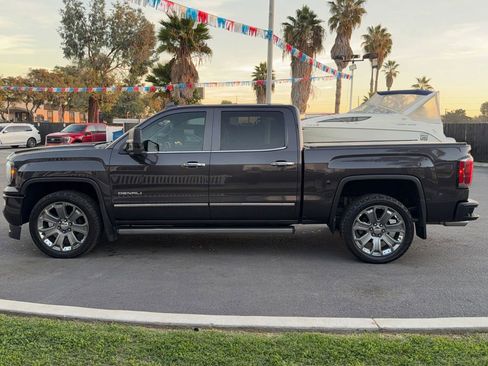 Used 2016 GMC Sierra 1500 Denali w/ Denali Ultimate Package image 7