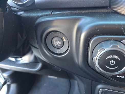 Used 2023 Jeep Gladiator Mojave w/ LED Lighting Group image 26