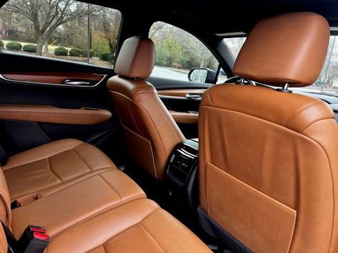 Used 2021 Cadillac XT5 Premium Luxury image 19