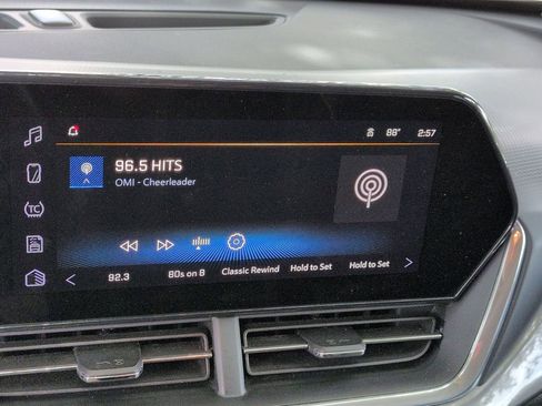 Used 2024 Chevrolet Trax ACTIV FWD image 16
