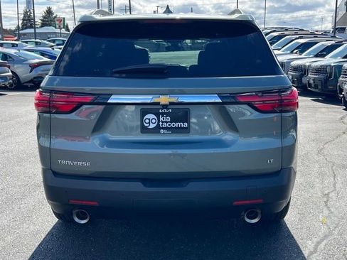Used 2023 Chevrolet Traverse LT FWD image 6