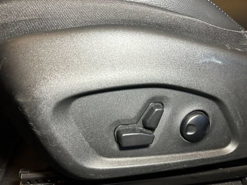 Used 2025 Jeep Compass Limited AWD/4WD image 22