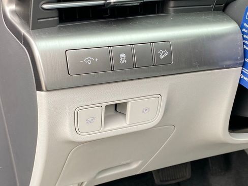 New 2026 Hyundai Kona Limited AWD/4WD image 12