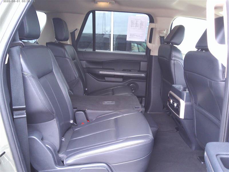 Used 2024 Ford Expedition Max XLT AWD/4WD image 10