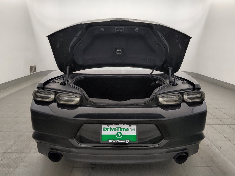 Used 2019 Chevrolet Camaro LT RWD image 29