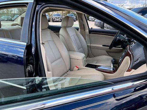 Used 2007 Saturn Aura XE w/ Premium Trim Pkg image 8