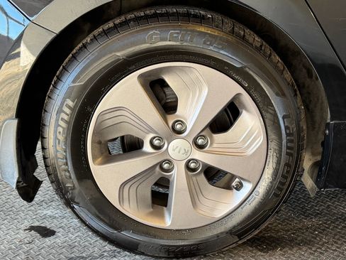 Used 2015 Kia Optima LX w/ Hybrid Convenience Package FWD image 11