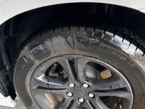 Used 2023 Dodge Charger SXT RWD image 23