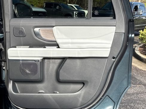 New 2026 Ford Expedition Max Platinum image 18