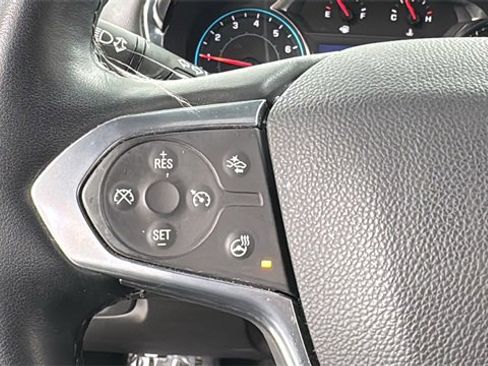 Used 2023 Chevrolet Traverse LT image 24