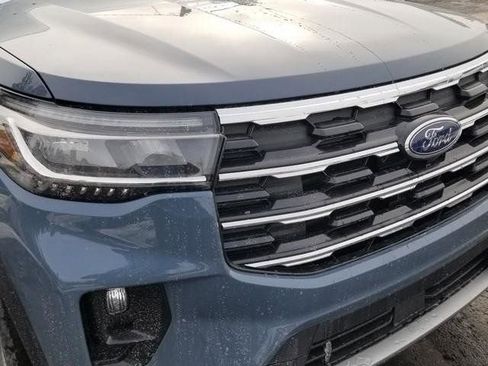 New 2026 Ford Explorer Active w/ Active Comfort Package image 11