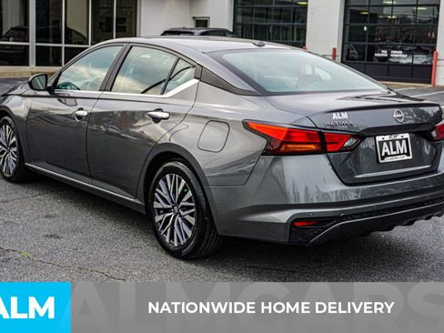 Used 2025 Nissan Altima 2.5 SV image 5