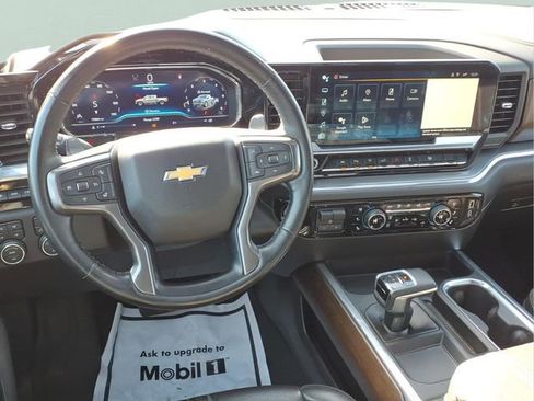 Used 2024 Chevrolet Silverado 1500 High Country w/ High Country Premium Package AWD/4WD image 20