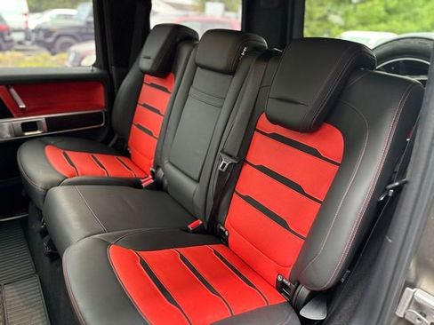 Used 2025 Mercedes-Benz G 63 AMG 4MATIC image 24