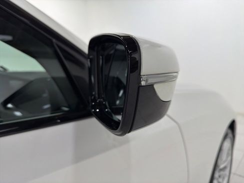 Certified 2023 BMW 330i xDrive Sedan w/ Driving Assistance Package image 26