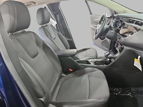 Used 2023 Buick Encore GX Preferred w/ Cold Weather Comfort Package FWD image 13