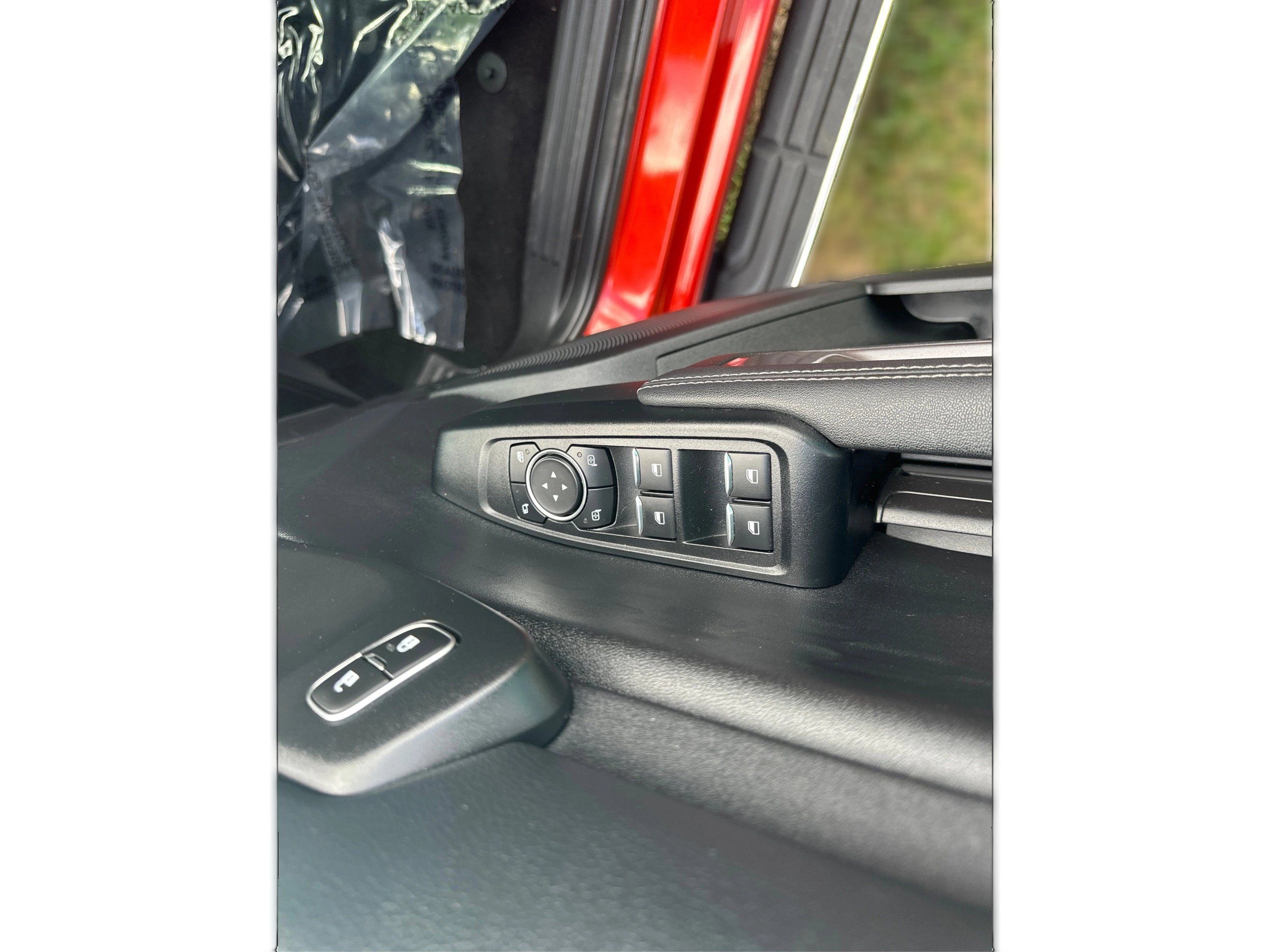 Used 2024 Ford Ranger XLT w/ Technology Package AWD/4WD image 28