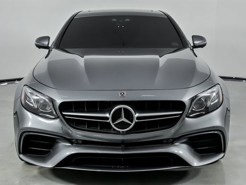 Used 2019 Mercedes-Benz E 63 AMG S image 4