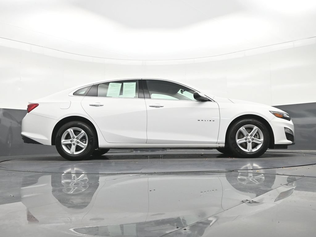 Used 2024 Chevrolet Malibu LS FWD image 33