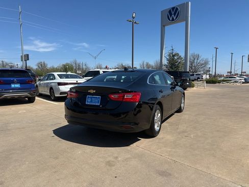 Used 2024 Chevrolet Malibu LT FWD image 5