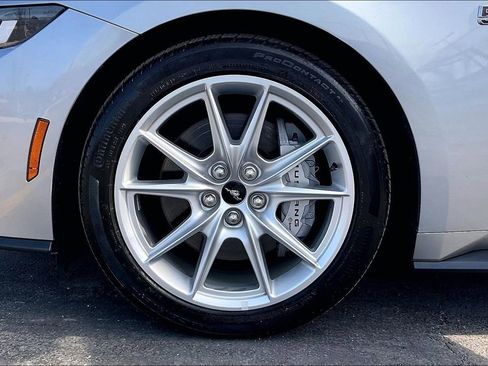 Used 2024 Ford Mustang GT Premium image 8