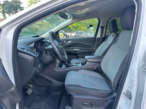 Used 2018 Ford Escape SE AWD/4WD image 9