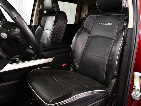 Used 2020 RAM 2500 Laramie image 30