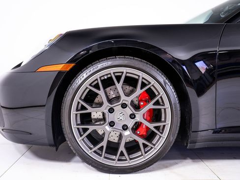 Used 2024 Porsche 911 Carrera S RWD image 13