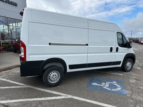 New 2026 RAM ProMaster 2500 image 32