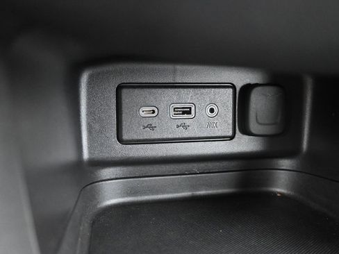 Used 2020 Chevrolet Equinox LT image 21