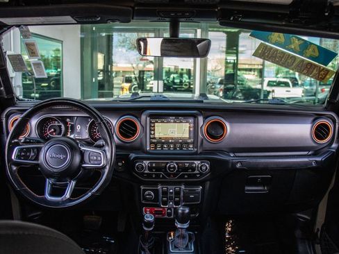 Used 2020 Jeep Gladiator Sport w/ Quick Order Package 24S image 15