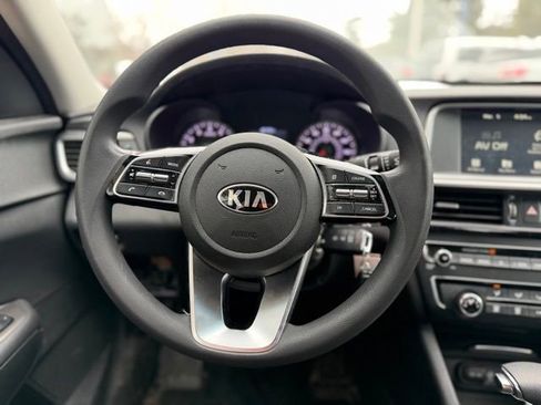 Used 2020 Kia Optima LX image 19