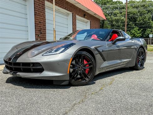 Used 2016 Chevrolet Corvette Stingray Coupe w/ 3LT Preferred Equipment Group RWD image 6
