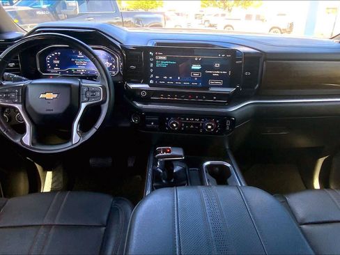 Used 2024 Chevrolet Silverado 1500 High Country w/ Z71 Off-Road Package image 16