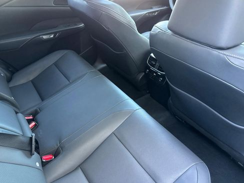 Used 2023 Lexus RX 350h RX 350h w/ Cold Area Package image 31