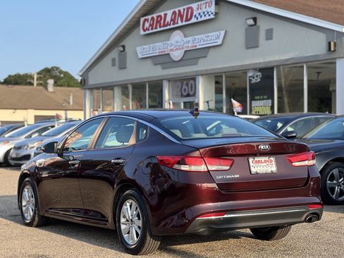 Used 2016 Kia Optima LX image 4