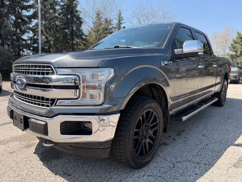 Used 2018 Ford F150 Lariat w/ Equipment Group 502A Luxury AWD/4WD image 3