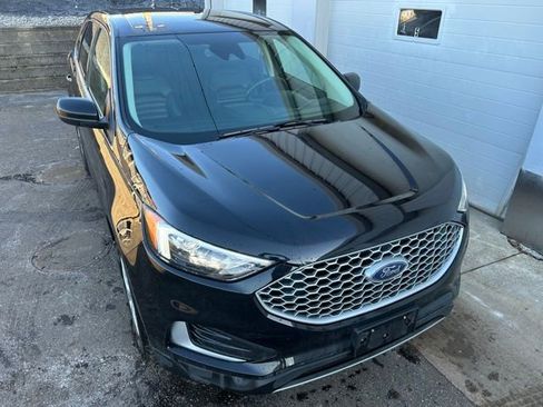 Certified 2024 Ford Edge SEL image 7