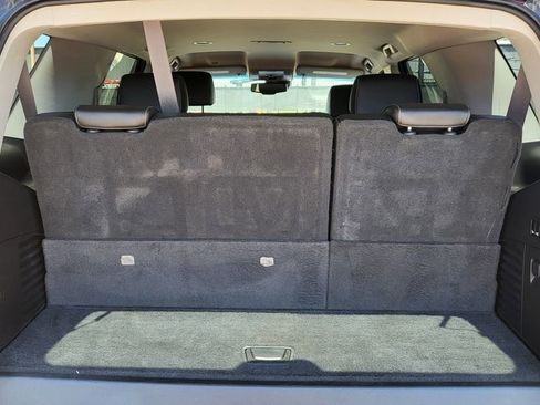 Used 2017 Chevrolet Tahoe Premier AWD/4WD image 12