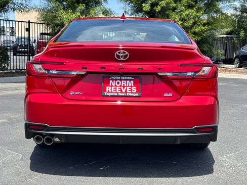 Certified 2026 Toyota Camry SE FWD image 13