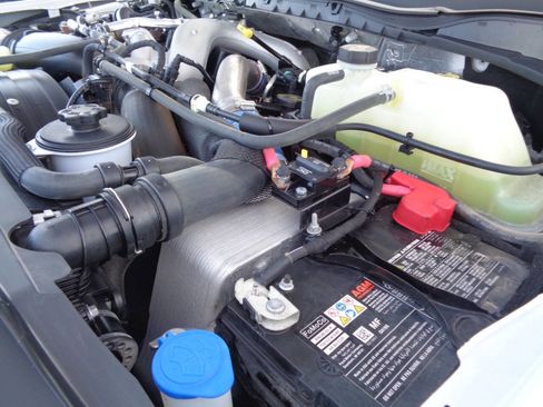 Used 2024 Ford F350 XL w/ XL Chrome Package image 93