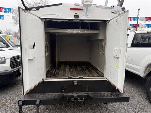 Used 2015 Chevrolet Silverado 3500 W/T image 15